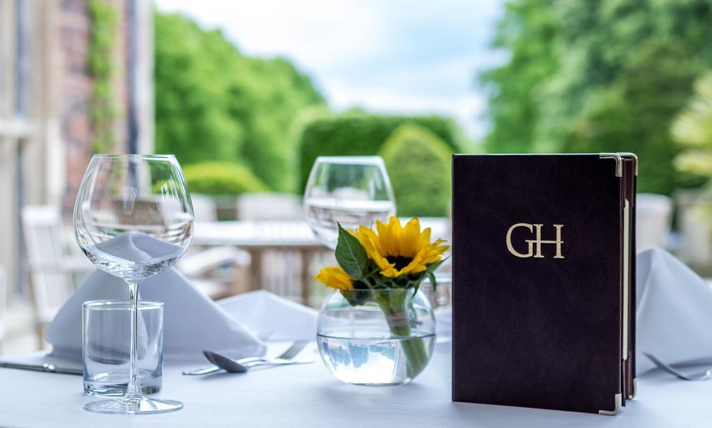 Goldsborough Hall Нерсборо Экстерьер фото